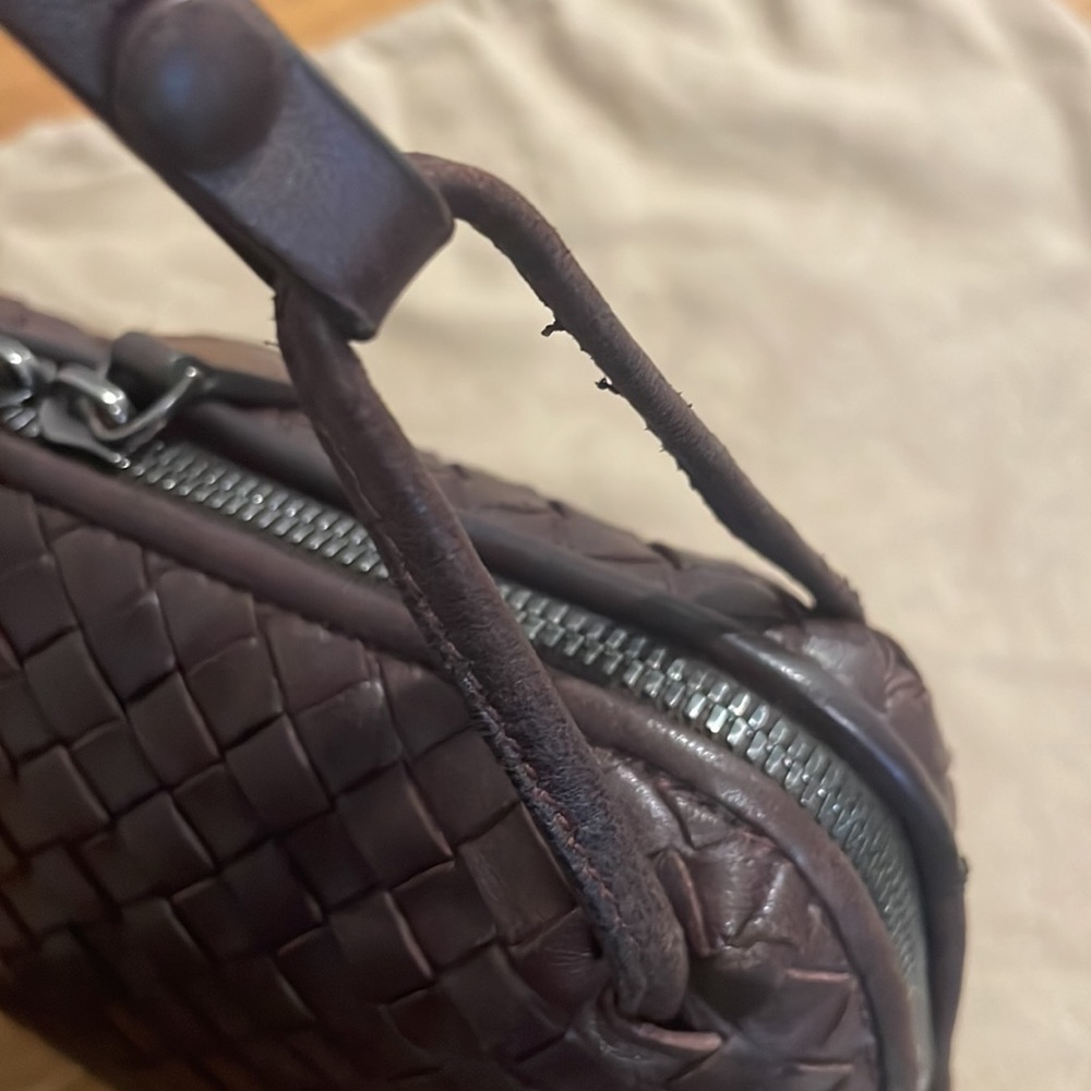 Bottega Veneta Intrecciato Woven Crossbody Bag - Picture 9 of 11